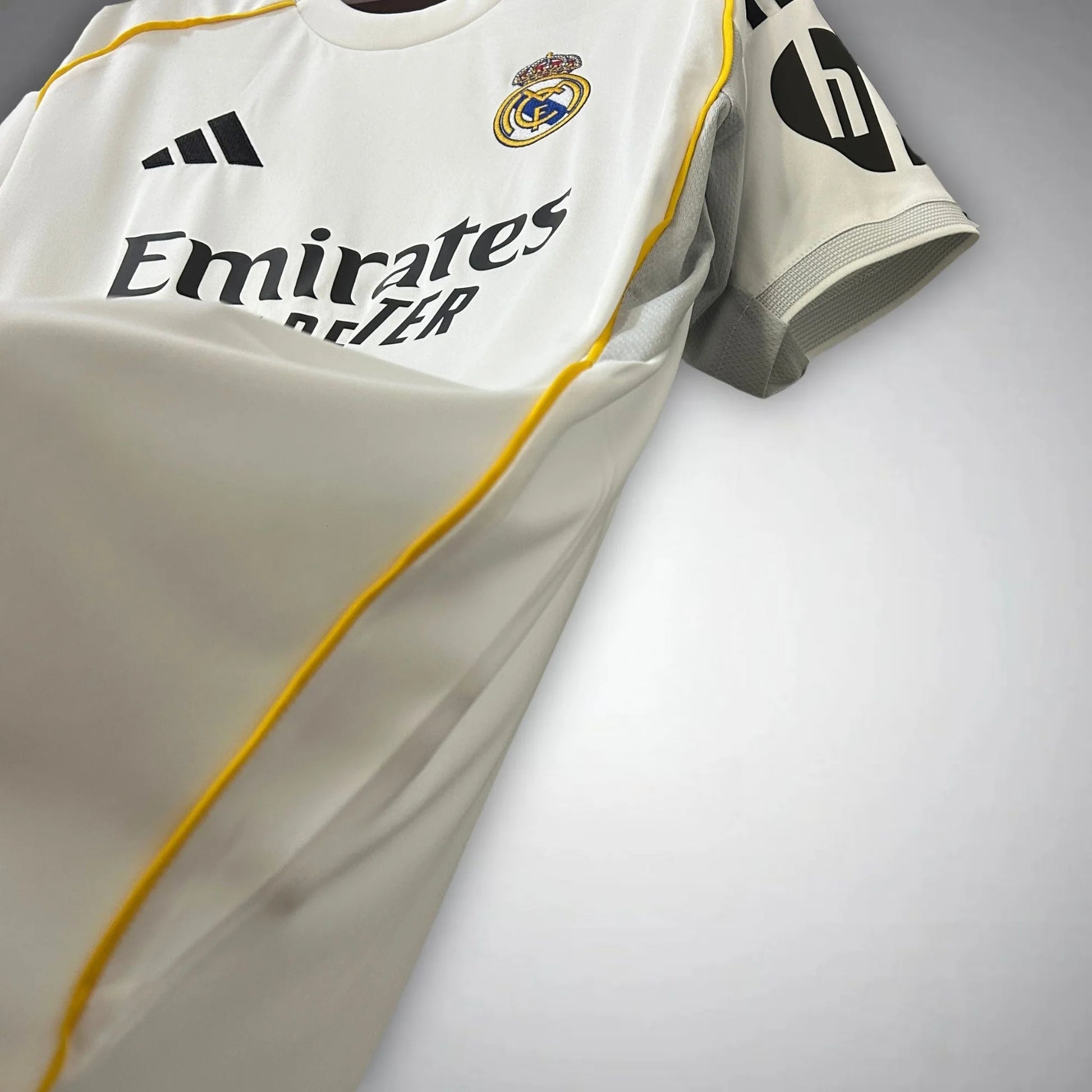 25/26 Real Madrid Home Jersey