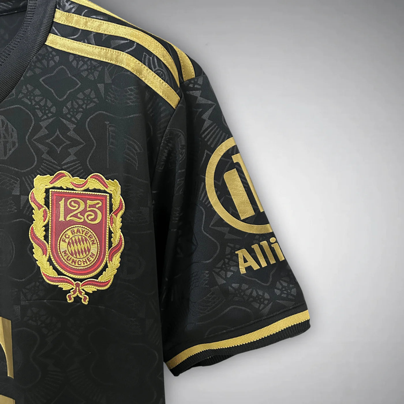 FC Bayern "Luxe Chrome" Premium Jersey