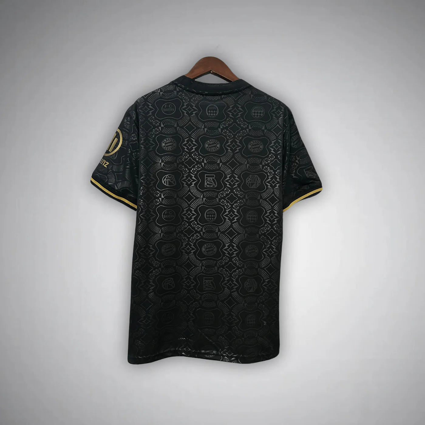 FC Bayern "Luxe Chrome" Premium Jersey